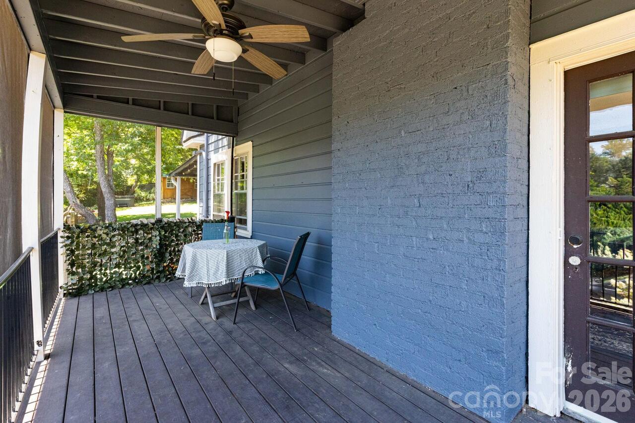 Listing Photo 17