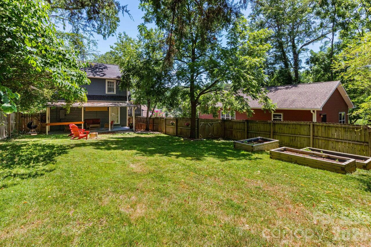 Listing Photo 22