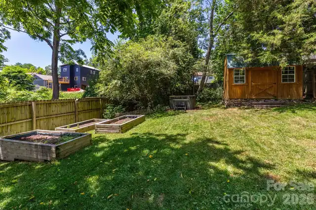 Listing Photo 24