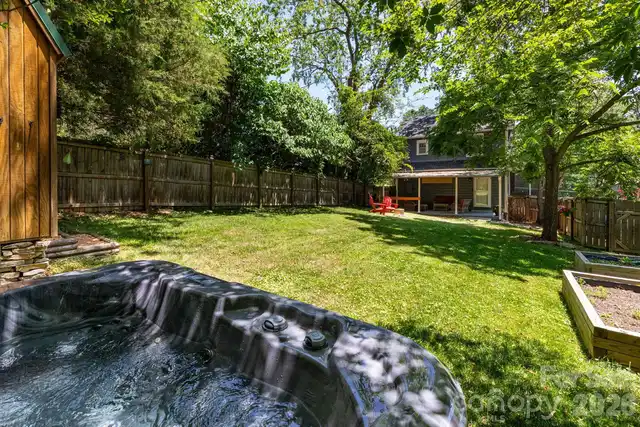 Listing Photo 25