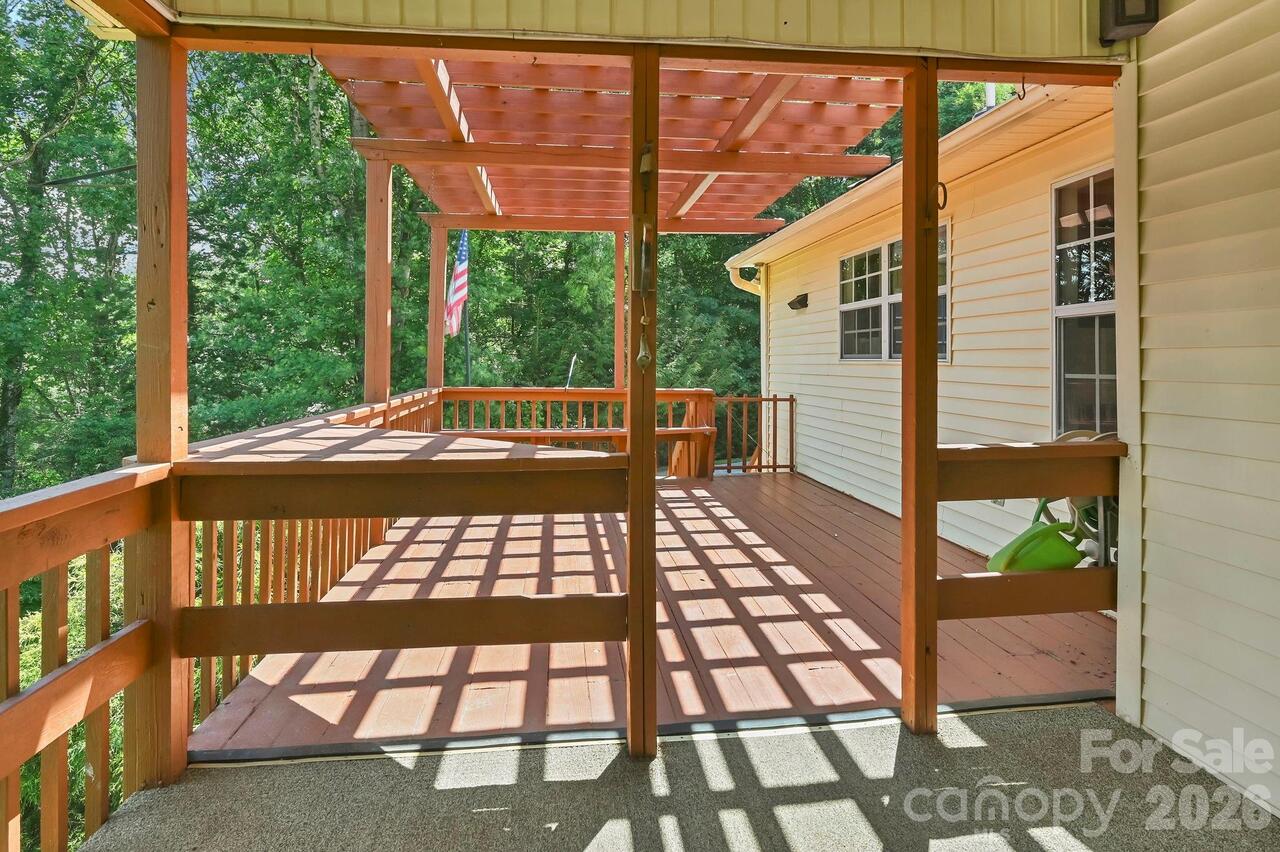 Listing Photo 22