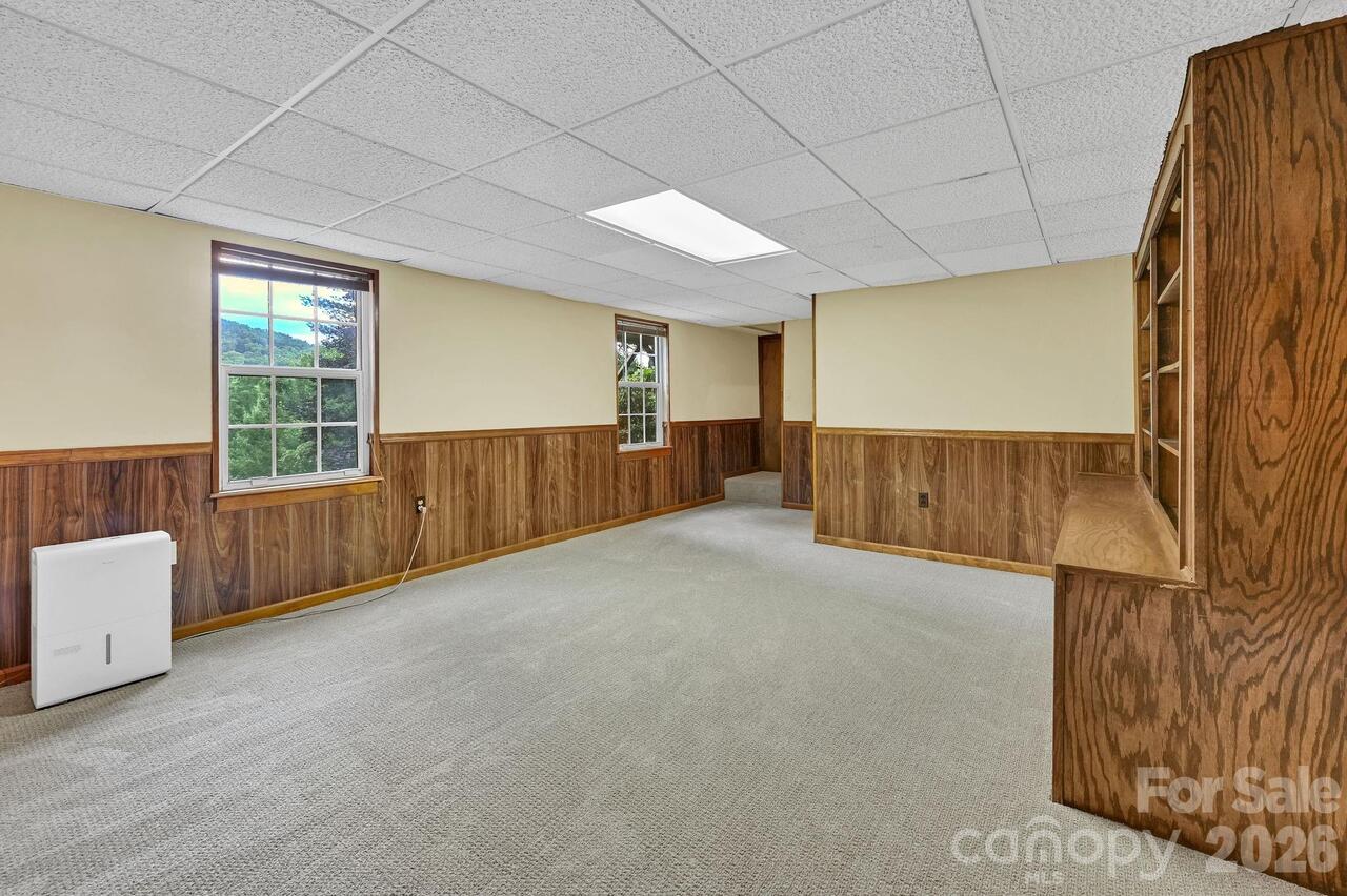 Listing Photo 31
