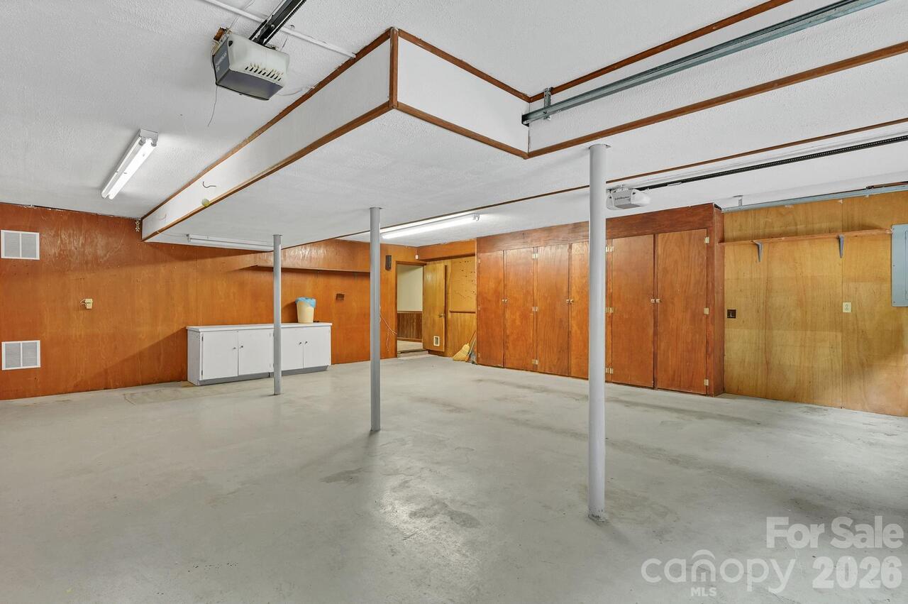 Listing Photo 37