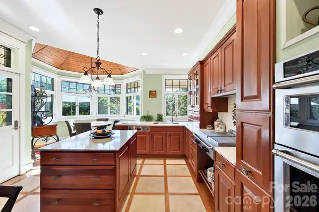 Listing Photo 22