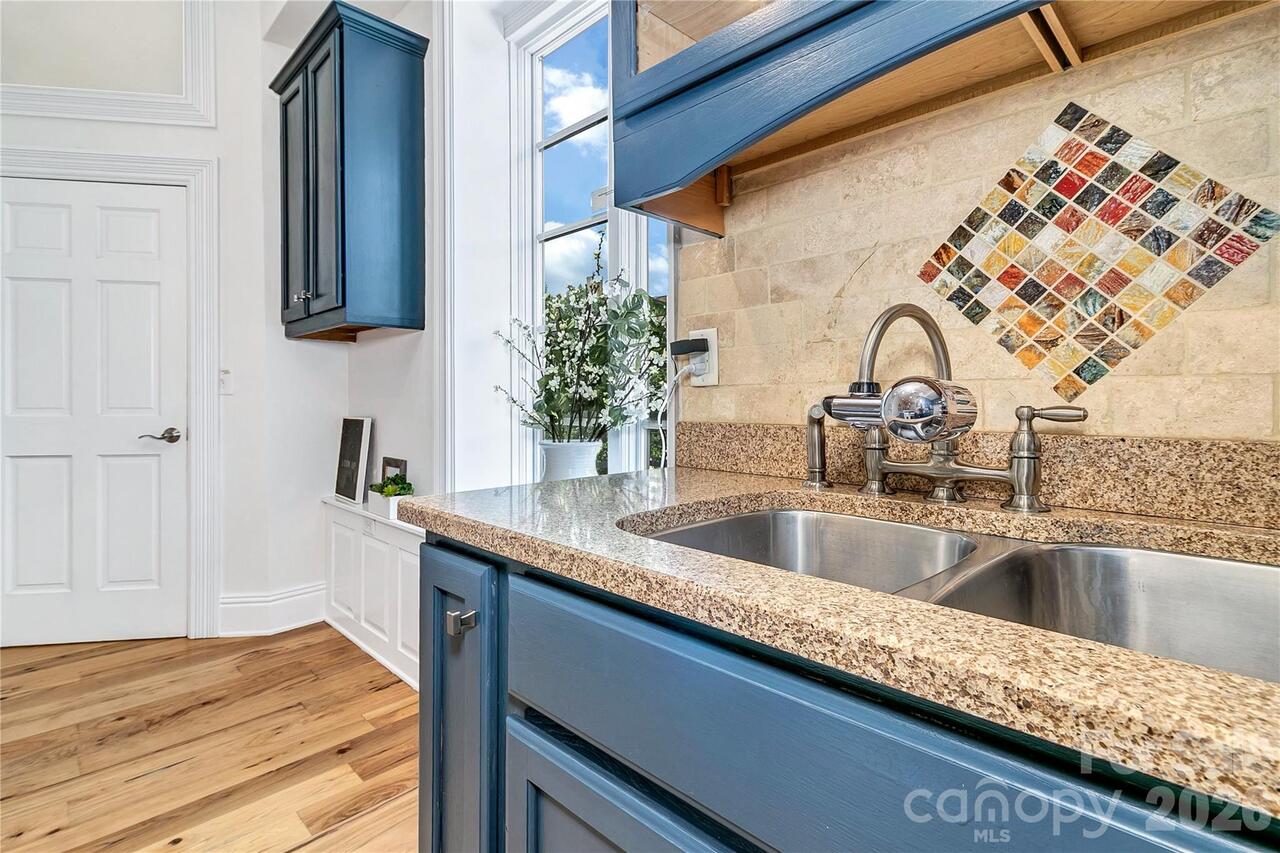 Listing Photo 19