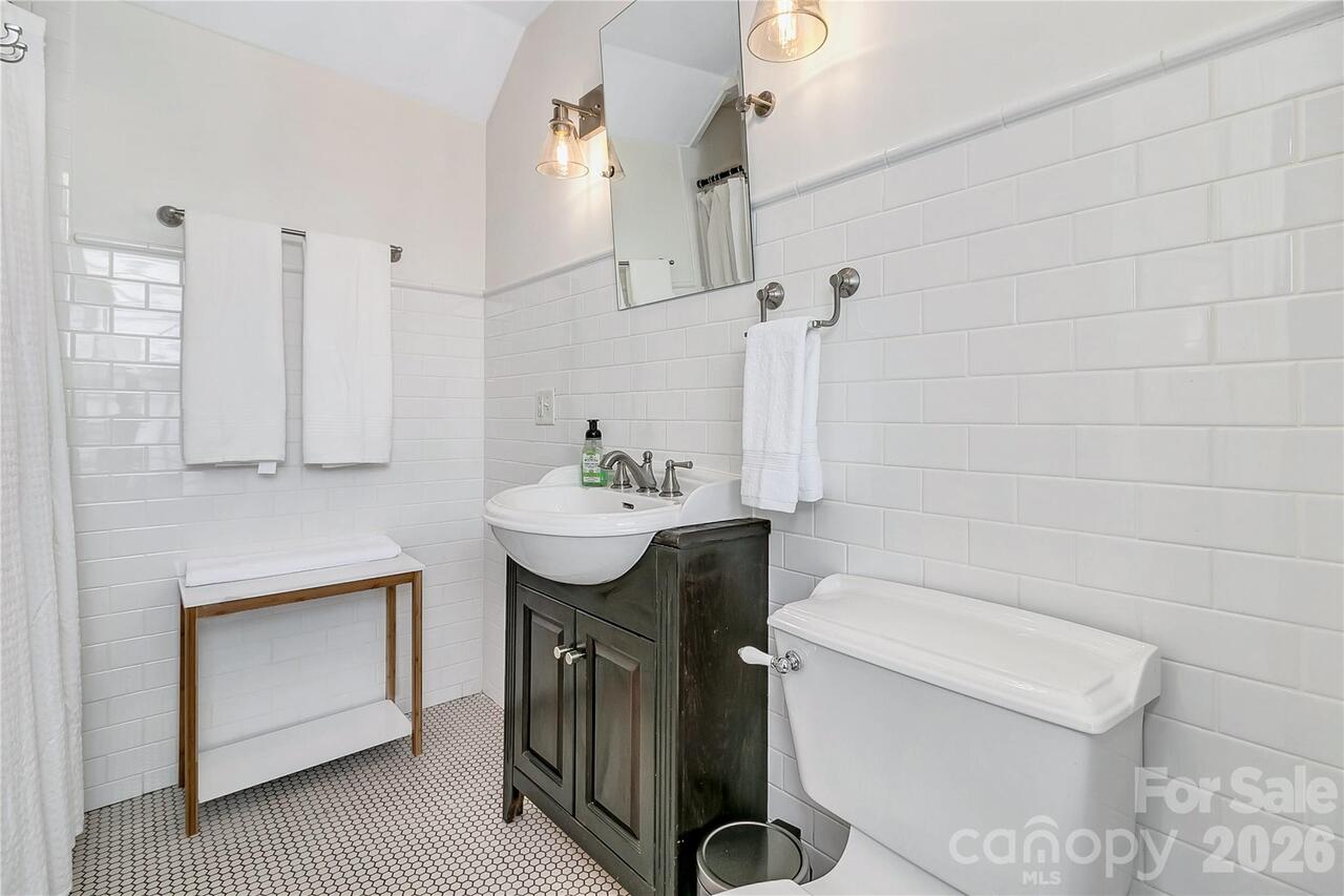 Listing Photo 28