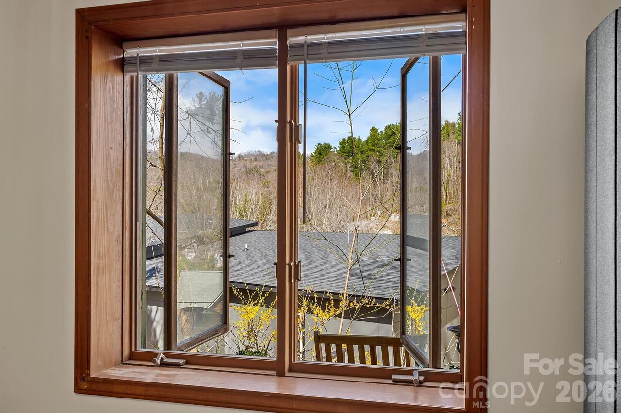 Listing Photo 27