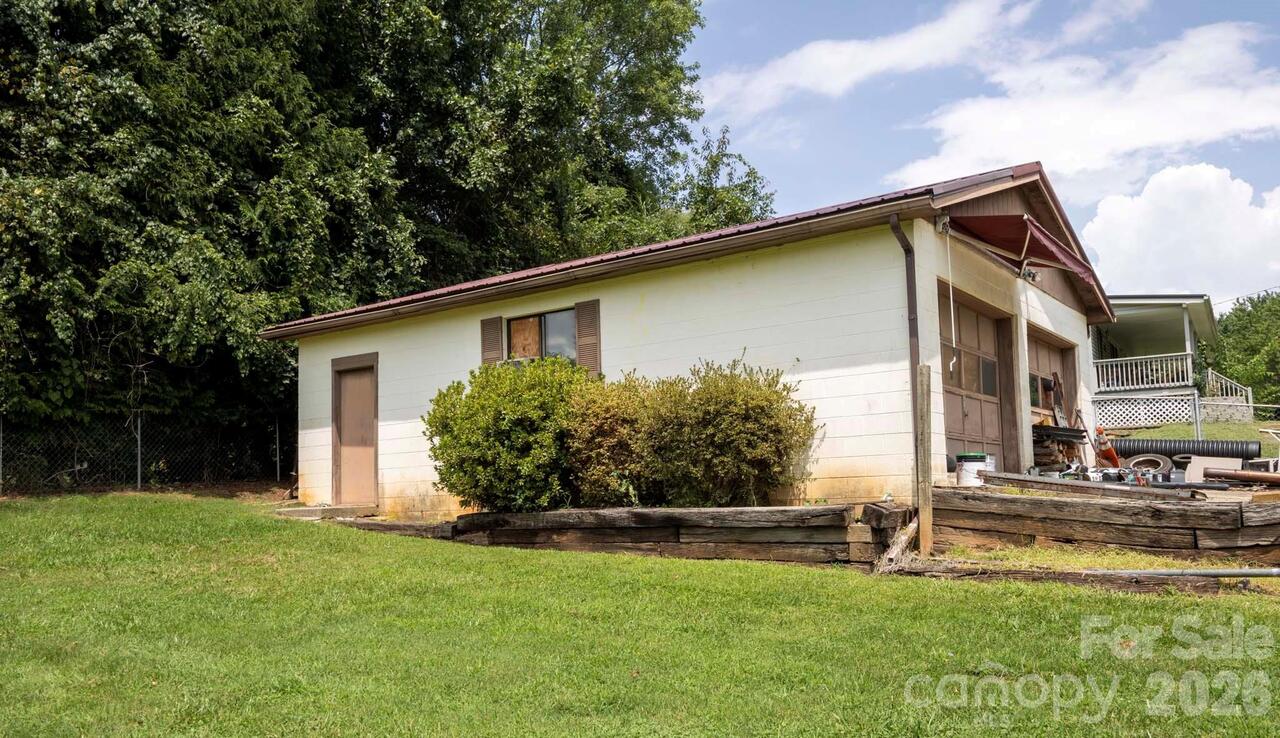Listing Photo 25