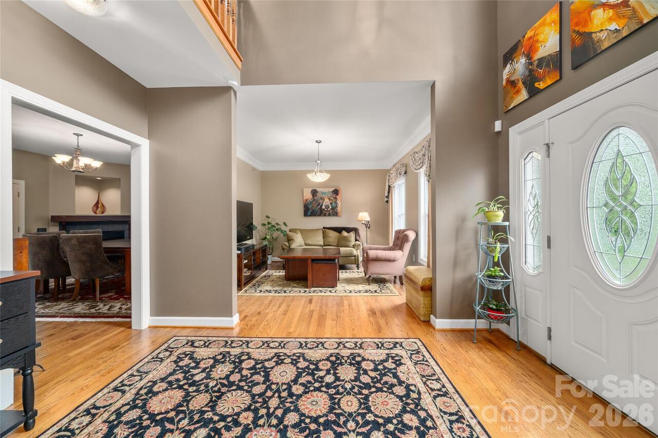 Listing Photo 5