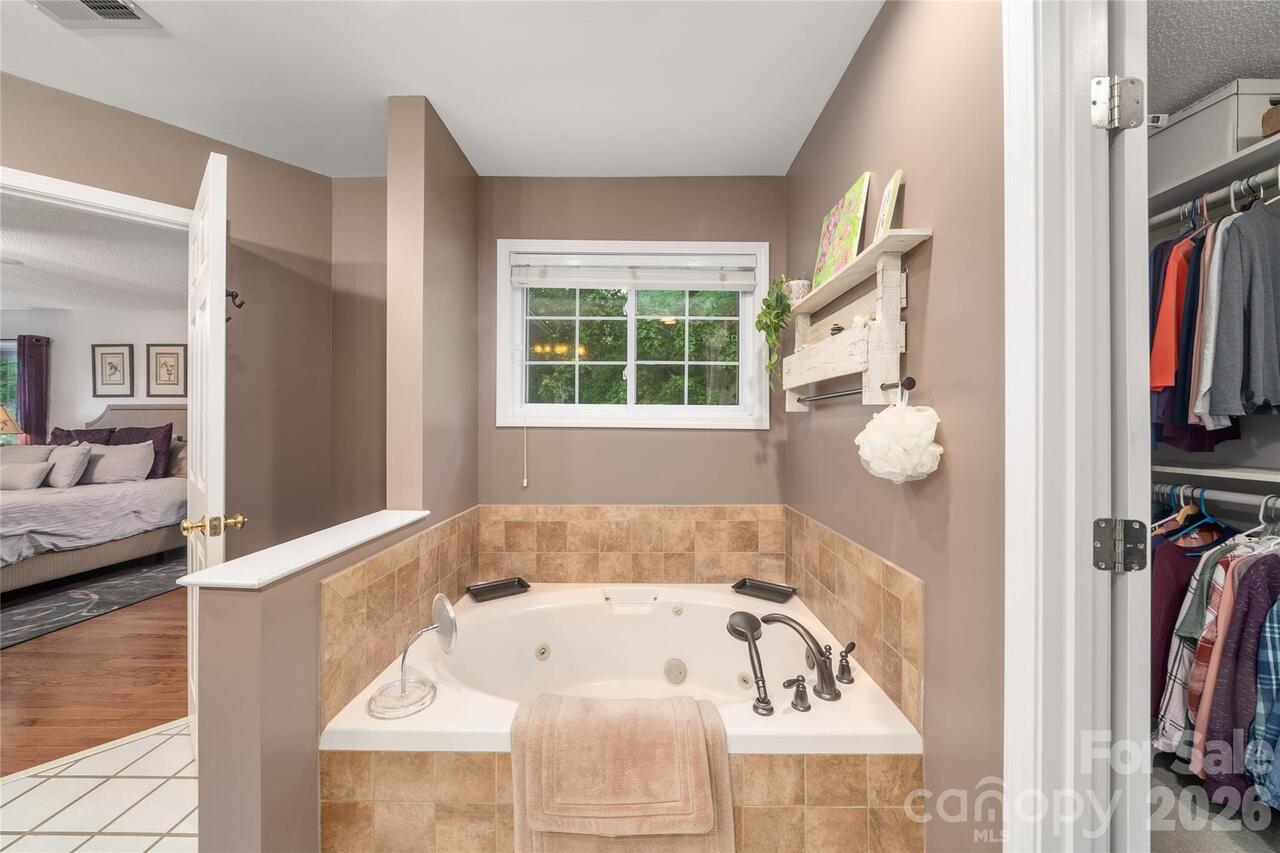 Listing Photo 26
