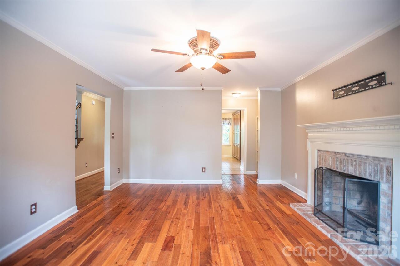 Listing Photo 13