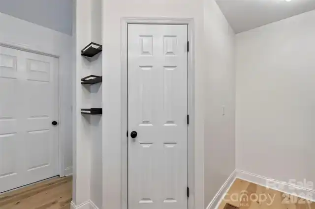 Listing Photo 15