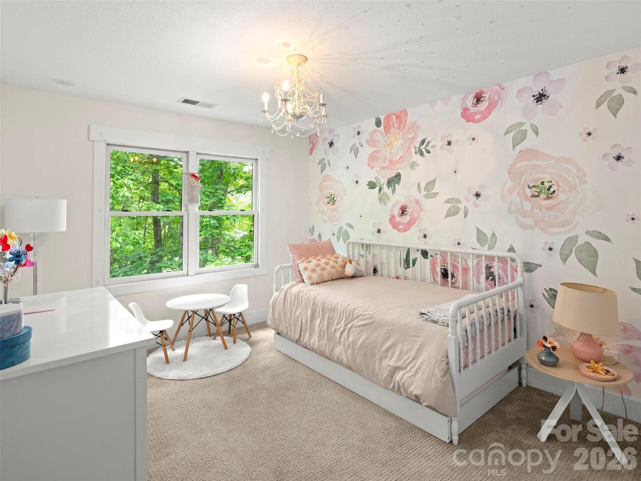 Listing Photo 17
