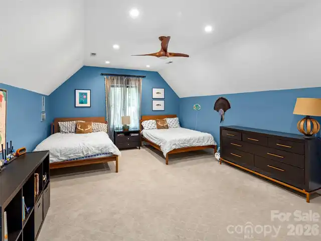 Listing Photo 20