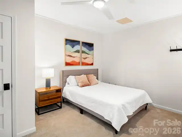 Listing Photo 26