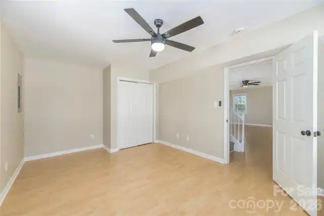 Listing Photo 17
