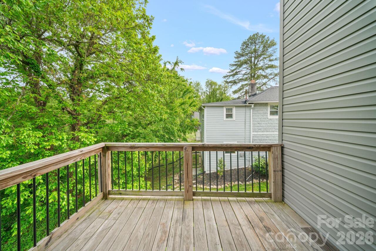 Listing Photo 13