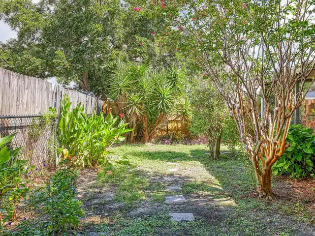 Listing Photo 43