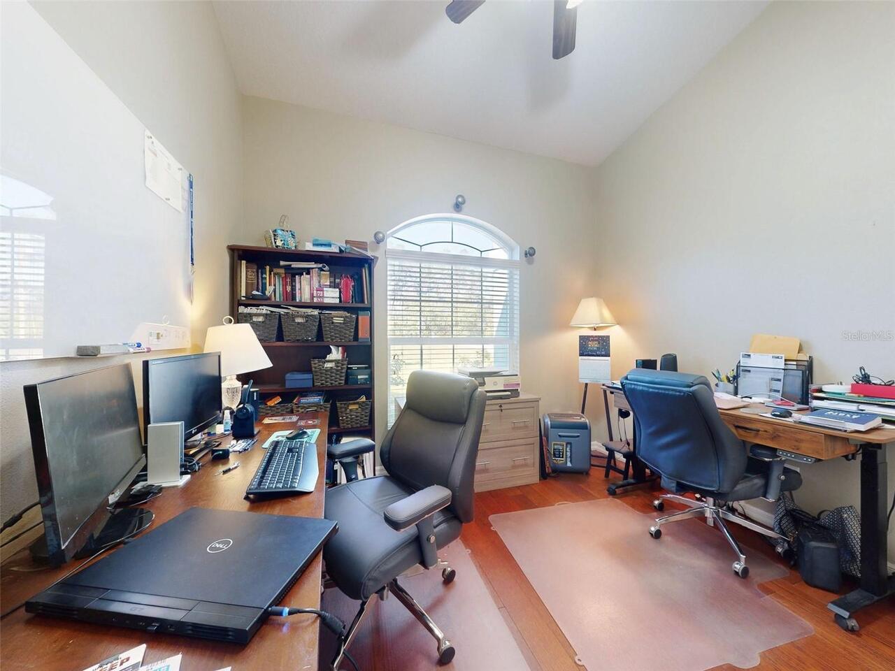 Listing Photo 8