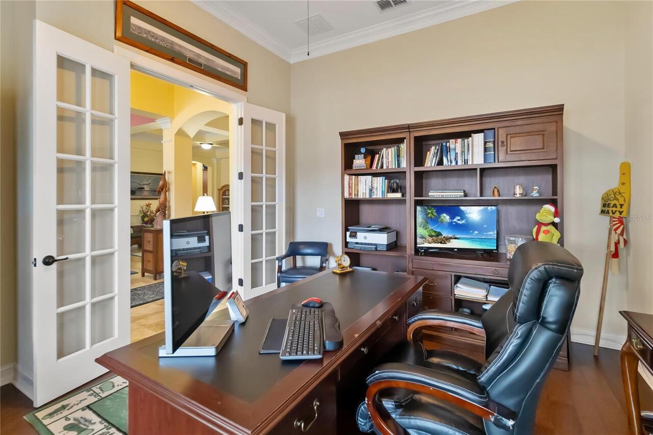 Listing Photo 8
