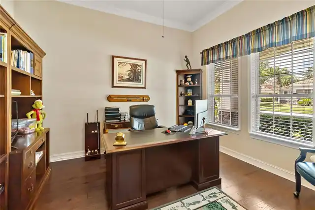 Listing Photo 6