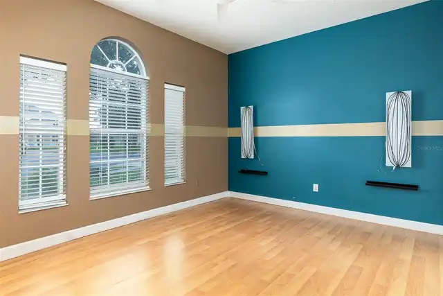 Listing Photo 22