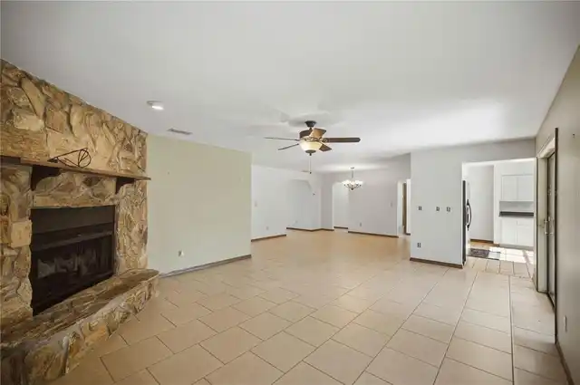 Listing Photo 13