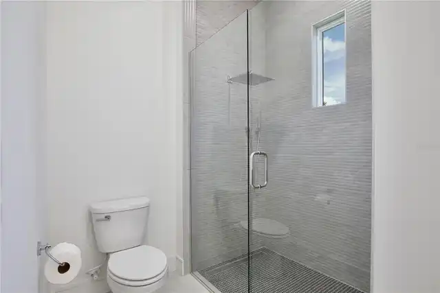 Listing Photo 33