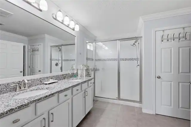 Listing Photo 34