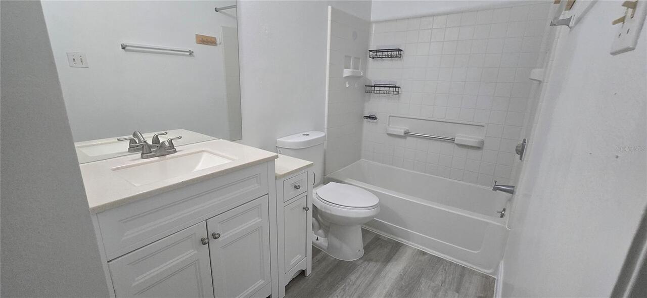 Listing Photo 20