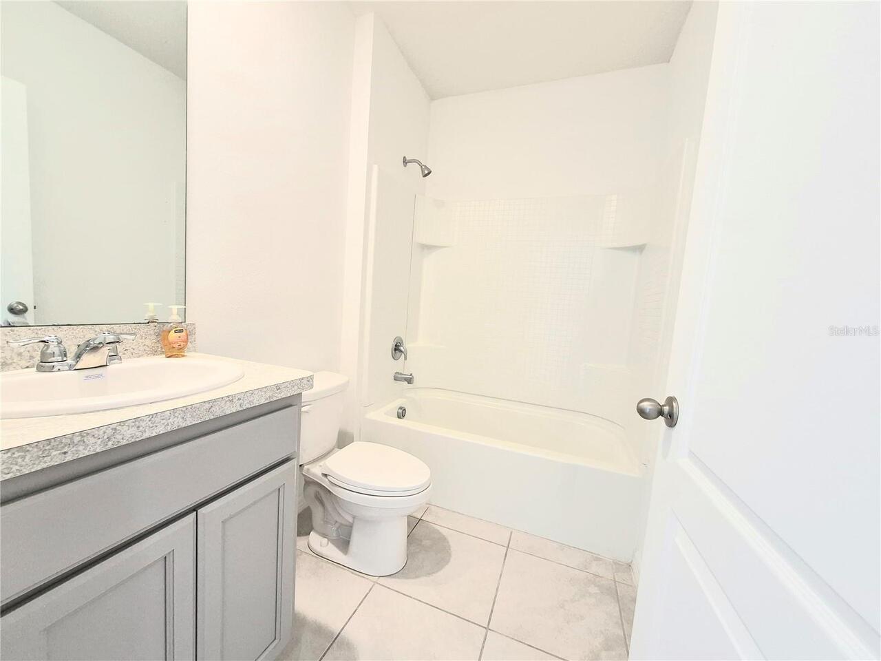 Listing Photo 14