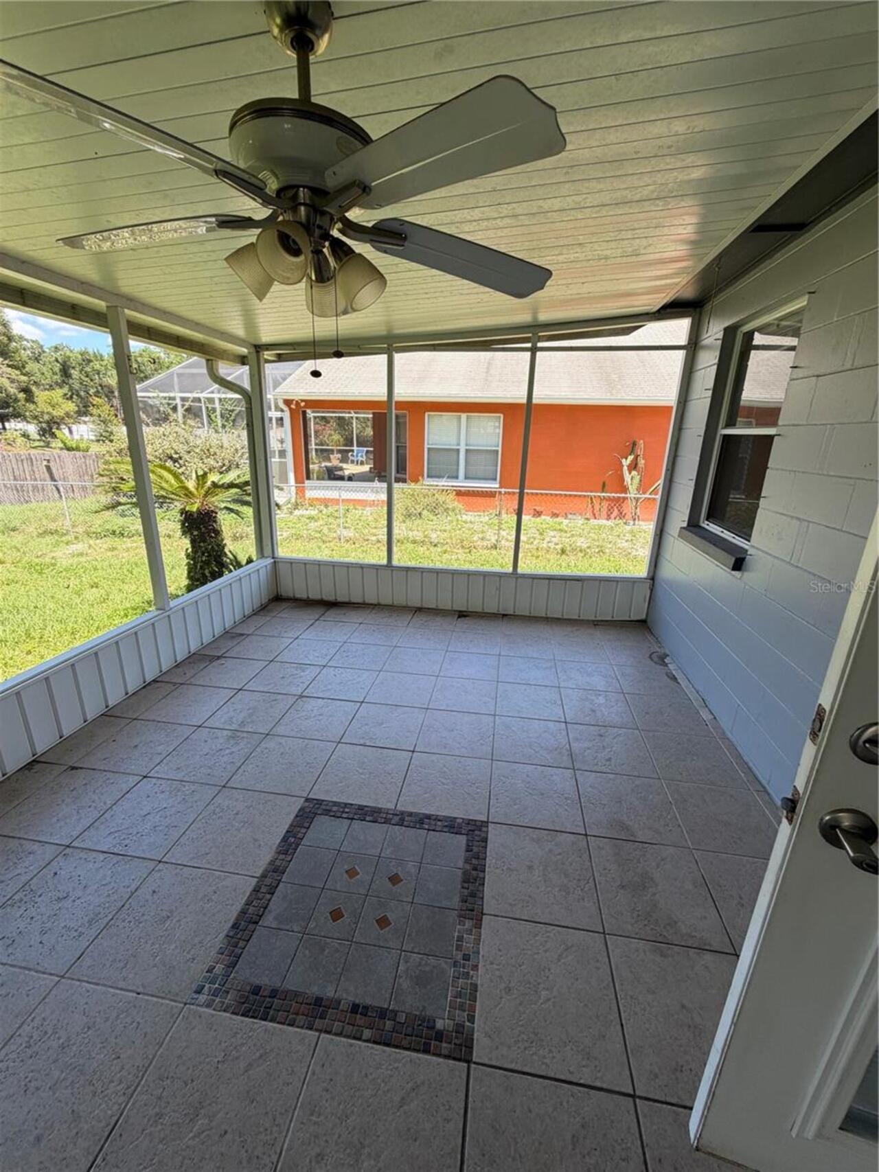 Listing Photo 10