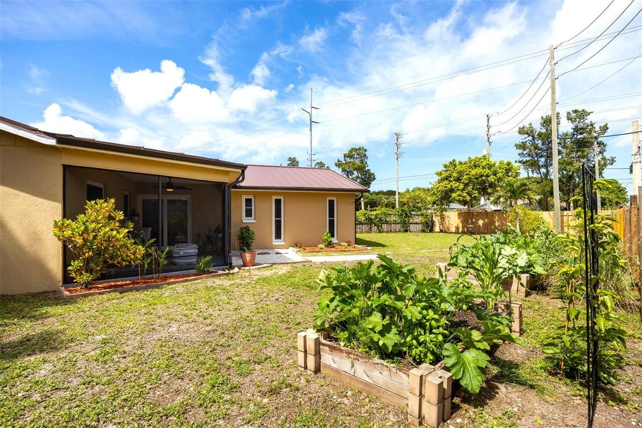 Listing Photo 43