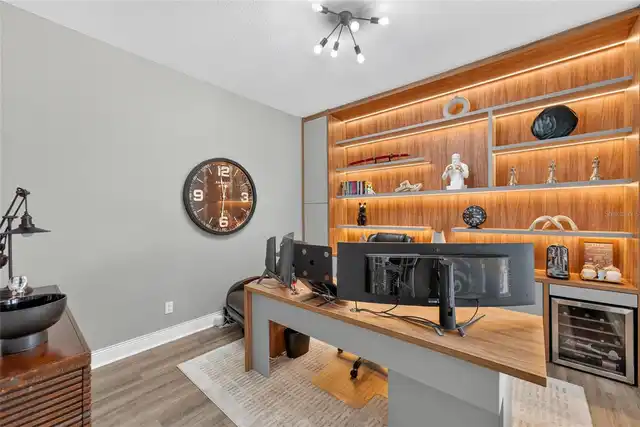 Listing Photo 18
