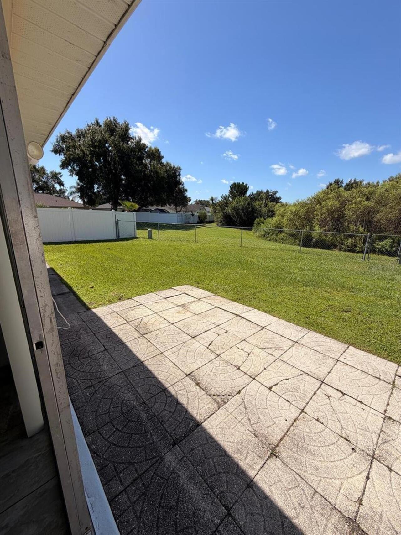 Listing Photo 15
