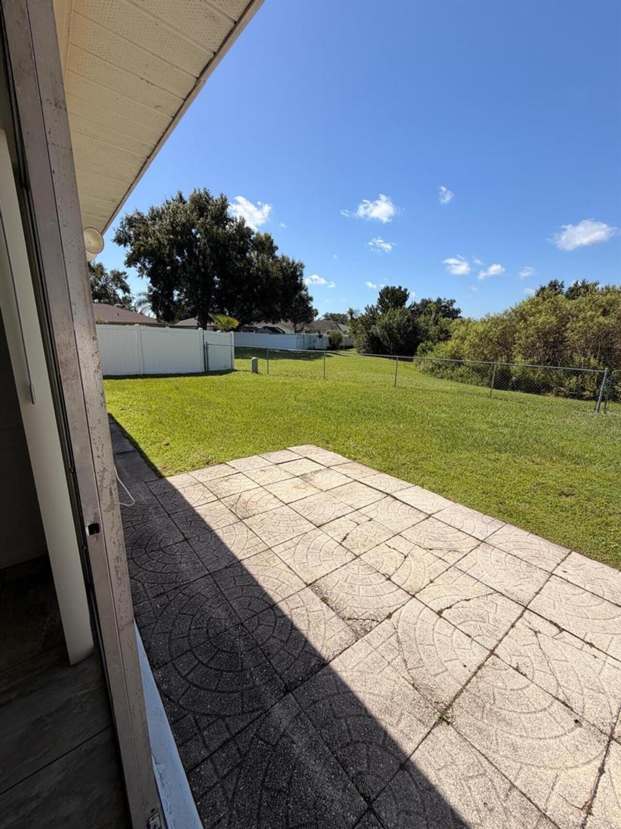 Listing Photo 16