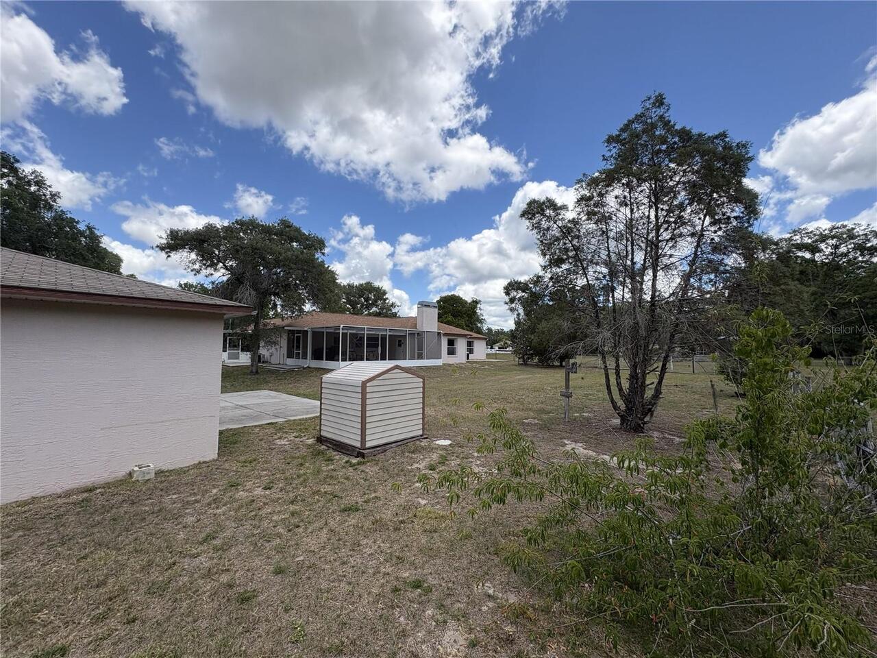 Listing Photo 12