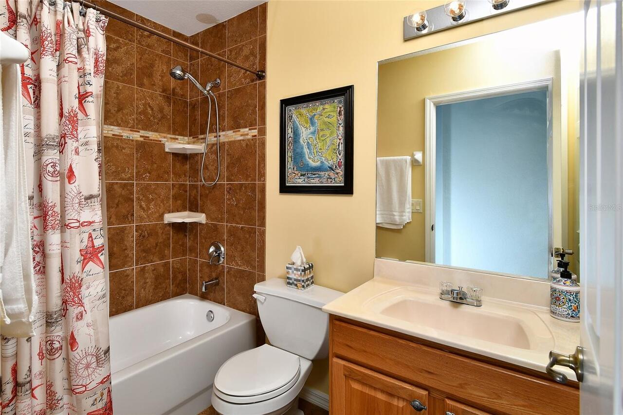 Listing Photo 9