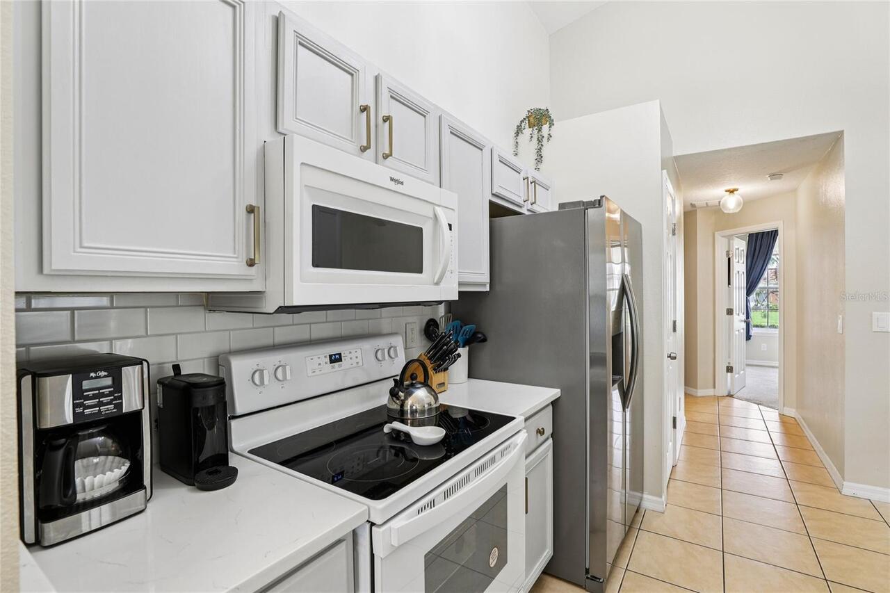 Listing Photo 12