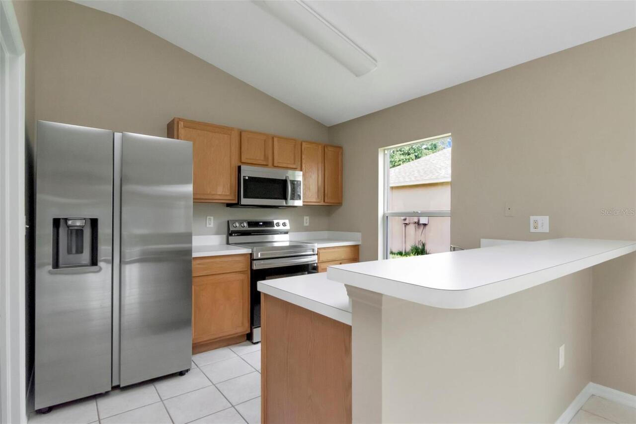 Listing Photo 8
