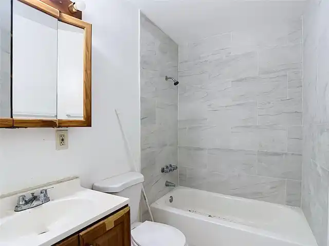 Listing Photo 18