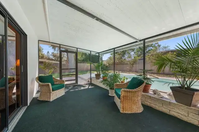 Listing Photo 18