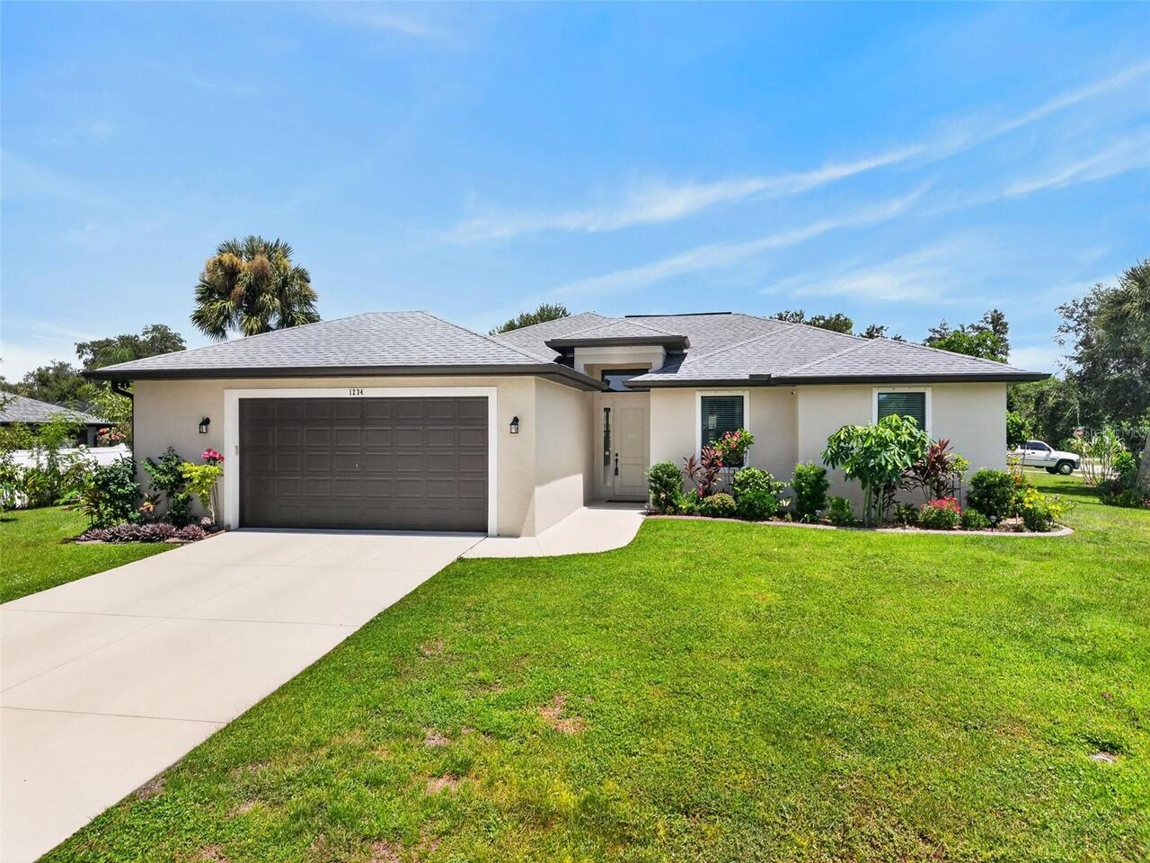 Listing Photo 1