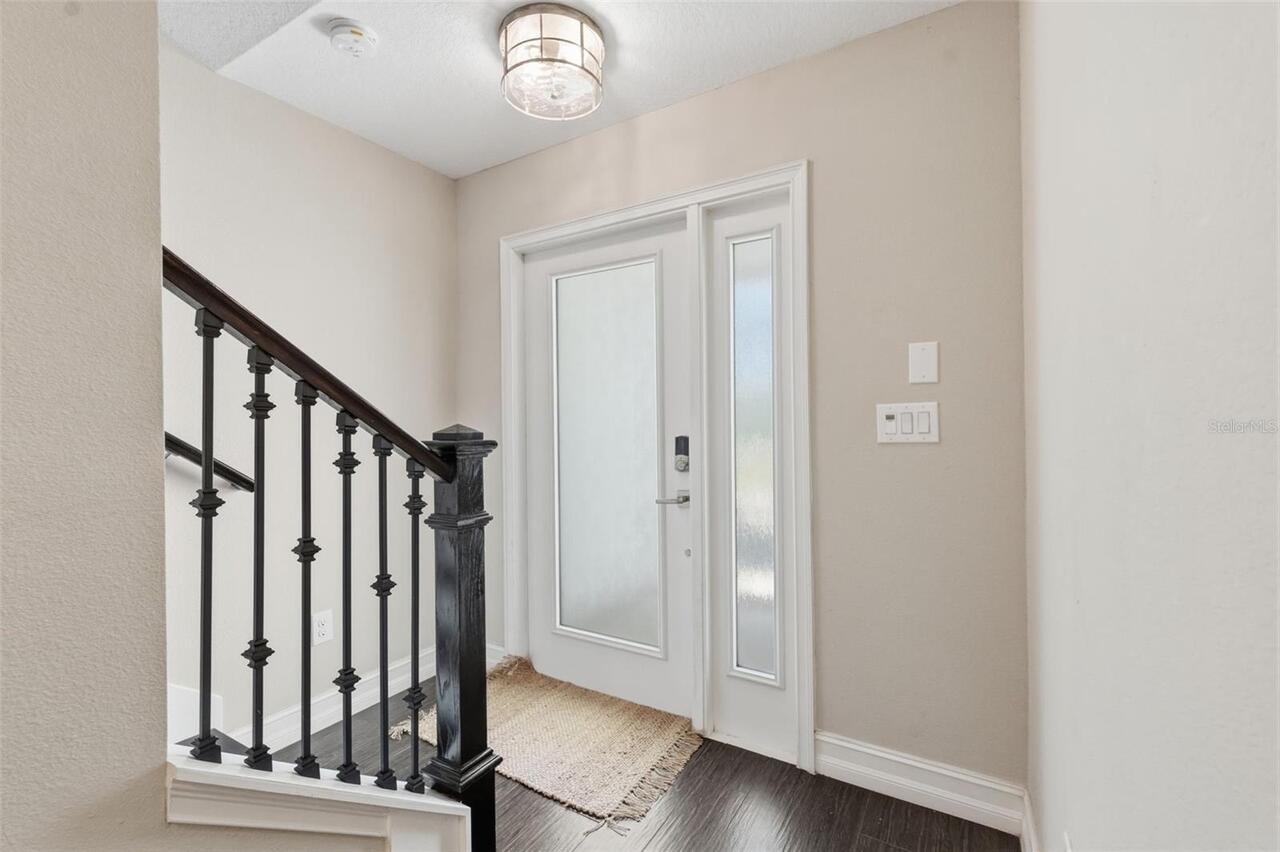 Listing Photo 10