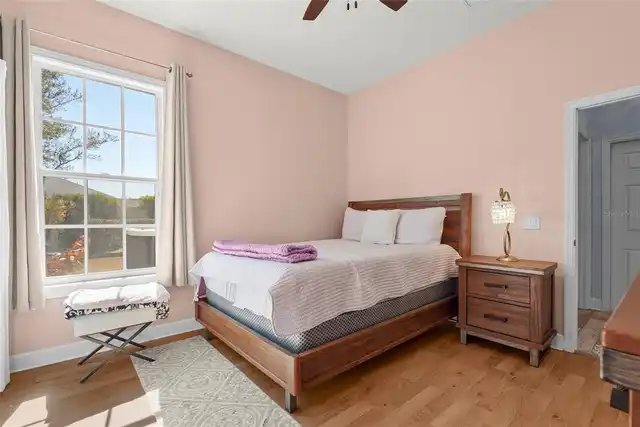 Listing Photo 35