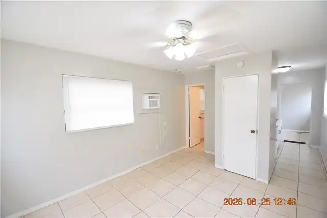 Listing Photo 7