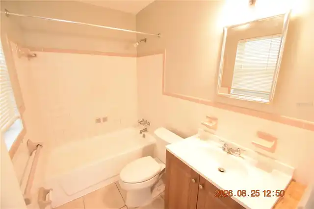 Listing Photo 8
