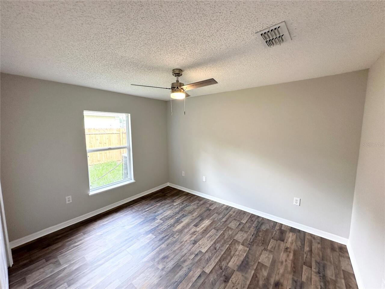 Listing Photo 34