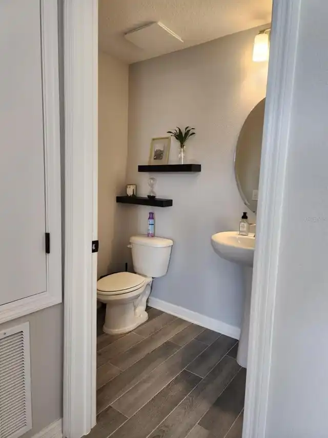 Listing Photo 15