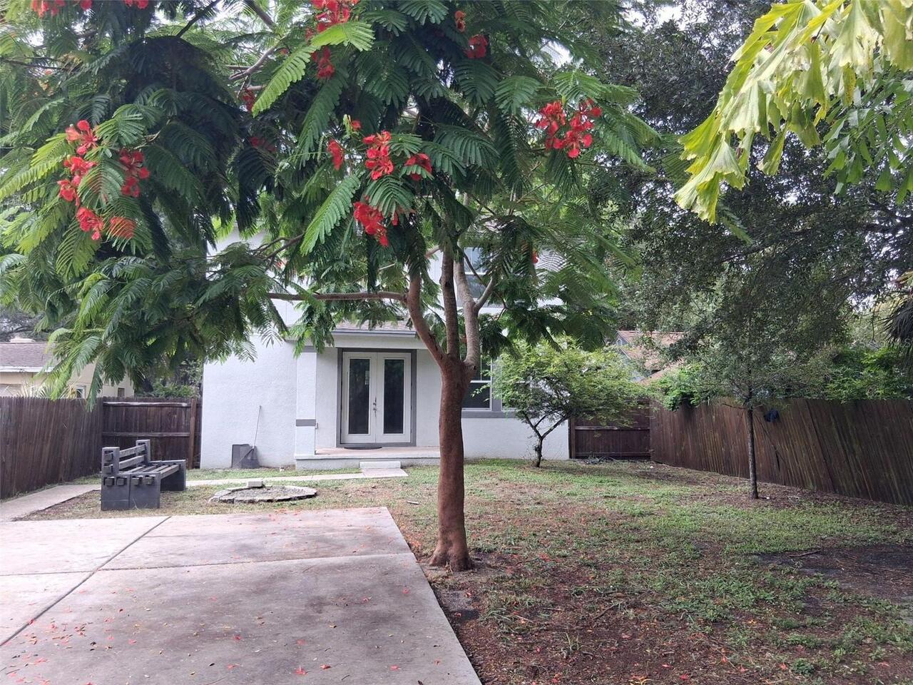 Listing Photo 6